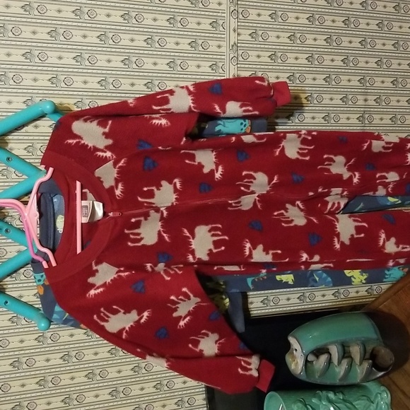 Child of mine pajama onesie with feet. Size 4T - Picture 5 of 9